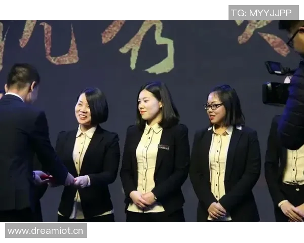 对话刘伟：回顾足球生涯的辉煌与挑战与未来展望