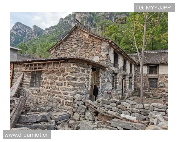 李伟独家分享英雄联盟游戏心得与技巧助你提升段位与战斗力 李伟独家分享英雄联盟游戏心得与技巧助你提升段位与战斗力